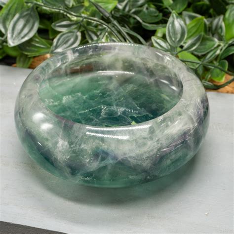 Fluorite Bowl: An Enchanting Vessel for Healing and Spiritual Connection