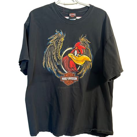 Foghorn Leghorn T-Shirt: A Timeless Classic