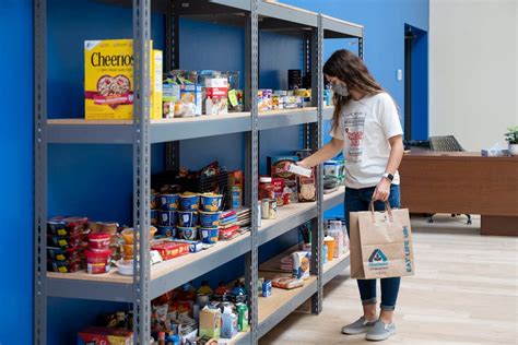 Food pantry: