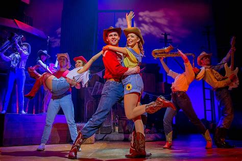 Footloose the Musical: A Comprehensive Character Breakdown