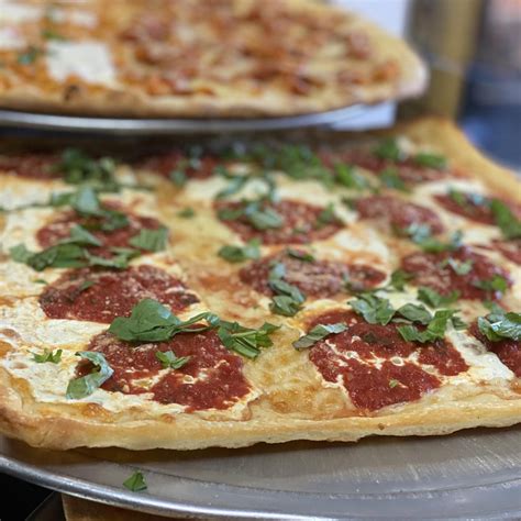 Ford's Pizza in Fords, New Jersey: A Slice Above the Rest