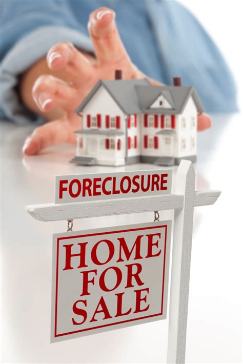 Foreclosure Houses: A Goldmine for Investors and Homebuyers