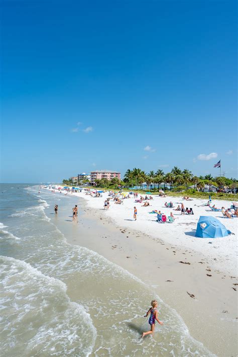 Fort Myers Beach: A Comprehensive Guide to a Coastal Paradise