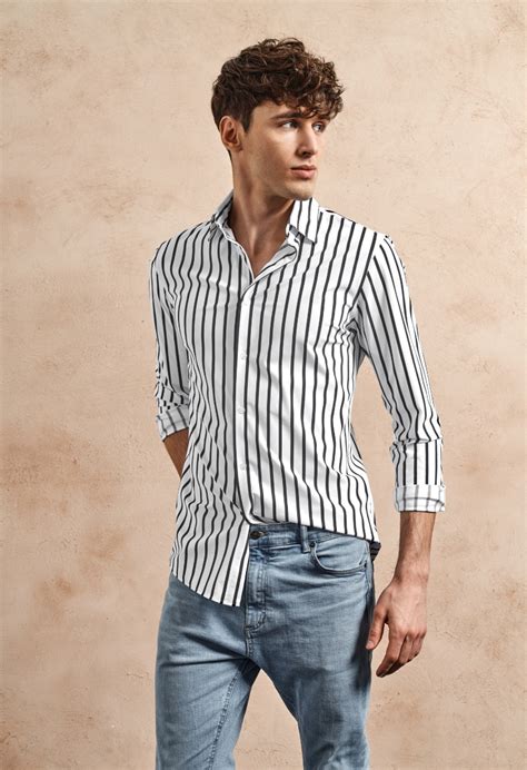 Fr Button Down Shirts: A Versatile Wardrobe Staple