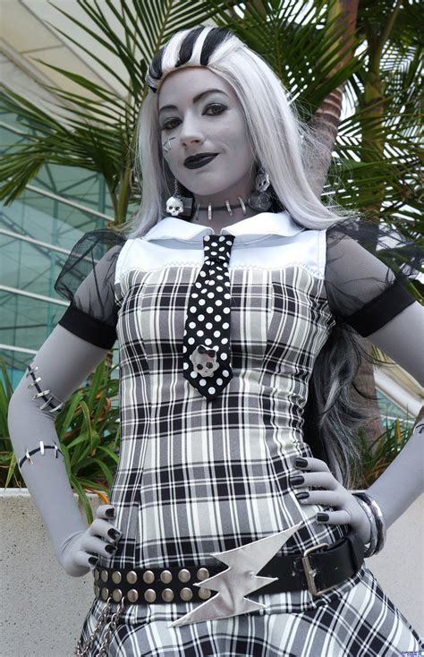 Frankie Stein Cosplay: A Monster High Masterpiece