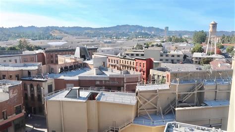 Friends Subway and Warner Bros. Backlot Locations: A Must-See for Fans