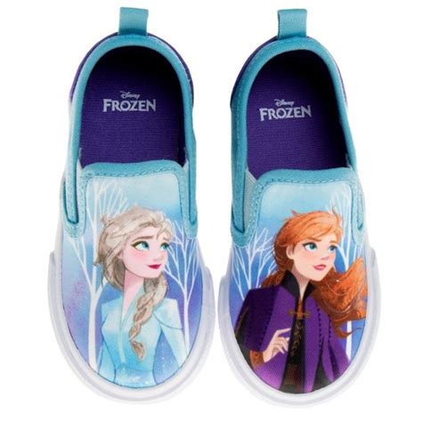 Frozen Shoes: A Winter Wonderland of Warmth and Style