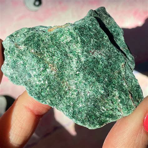 Fuchsite Raw: The Green Stone of Transformation