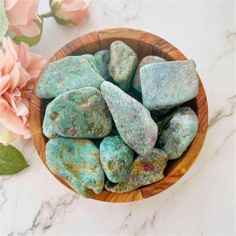 Fuchsite Stone: The Mystical Gemstone with Transformative Power