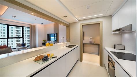 Fully equipped kitchens: