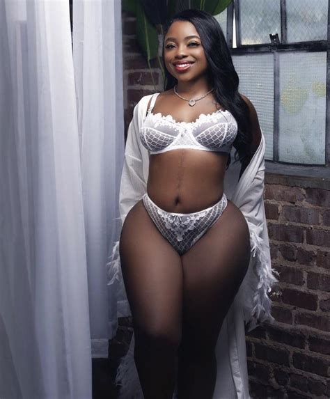 Funsize 69: Embracing the Joys and Challenges of Petite Life