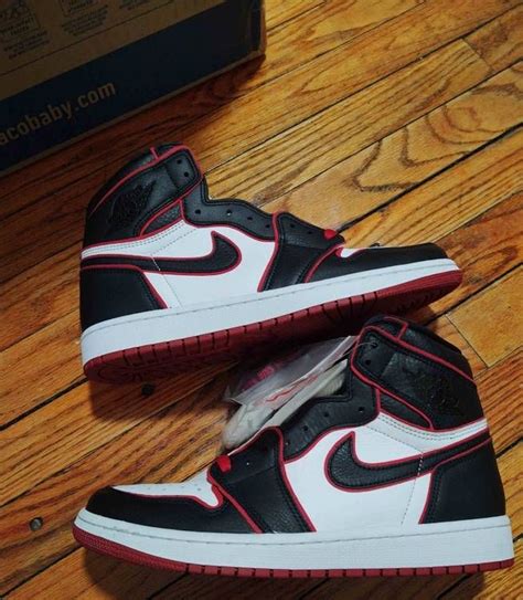 GOAT Shoes: The Legendary Jordan 1s