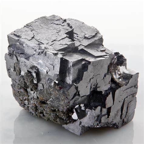 Galena Crystals: Unveiling the Allure and Applications of the "Lead Ore"