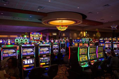 Gaming at Four Winds Casino Hartford