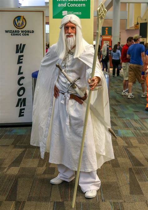 Gandalf Costume White: A Guide to Dressing Like the Wizard from Middle-earth