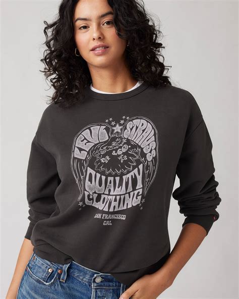 Gap Heritage Crewneck Sweatshirt: A Timeless Classic with Enduring Appeal