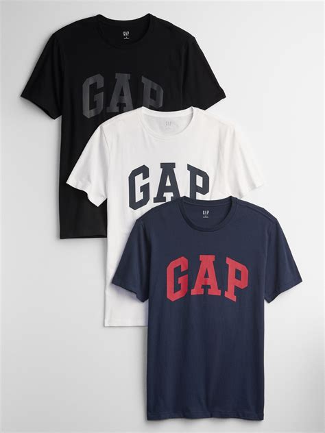 Gap T-Shirts: An Emblem of Comfort and Quality