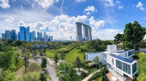 Garden Pod Gardens by the Bay: A Journey into Nature's Oasis