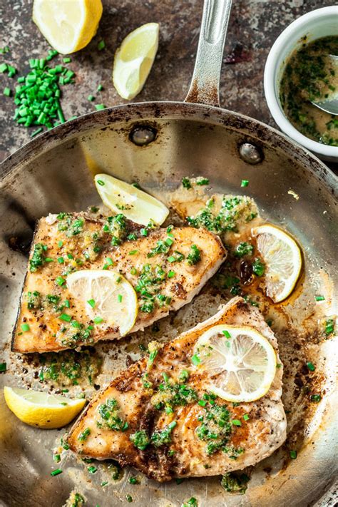 Garlic Lemon Swordfish: A Culinary Symphony of Flavors