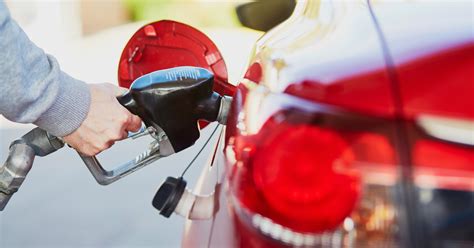 Gas Prices Tomorrow: Expert Forecasts and Strategies for Savvy Consumers