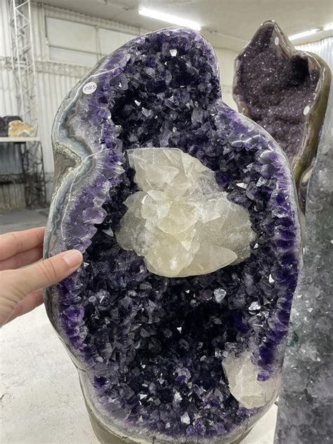 Geode Agate: 250 Million-Year-Old Treasures of the Earth