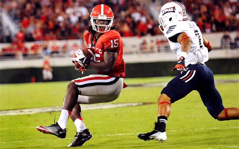 Georgia vs. FAU: A Gridiron Clash in the Sunshine State
