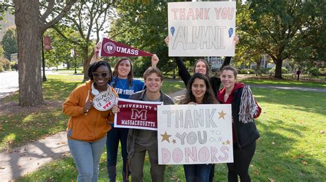 Get Ready to Apply to UMass Amherst on Time