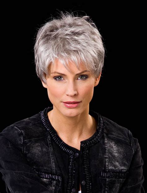 Get Ready to Rock a Chic and Glamorous Look with Our 2025 Wavy White Boycut Wigs