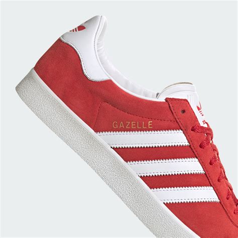 Get Your Feet Moving with the Gazelle 85: The Perfect Shoes for Speed and Comfort