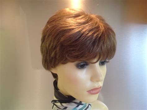 Get Your Hands on Pre-Loved Wigs at Bargain Prices