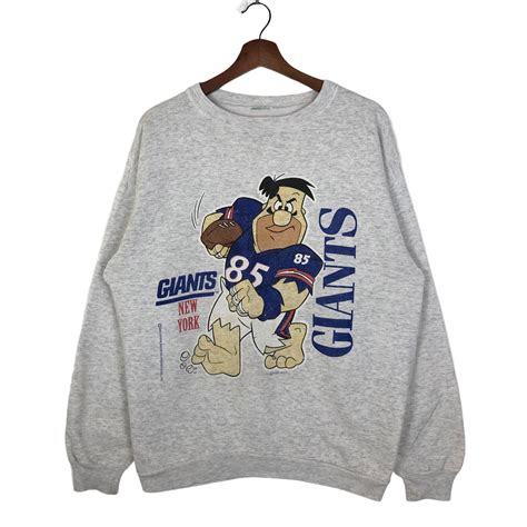 Giants Football Sweatshirt: A Symbol of Team Spirit and Football Fervor