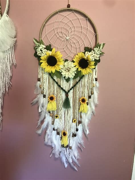 Gift_Source Sunflower DreamCatcher Feature Magnetic PDF