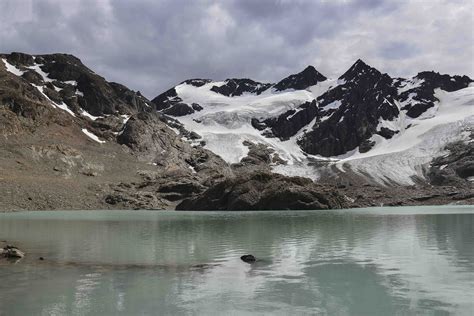 Glaciar Vincinguerra: Um Gigante Patagônico