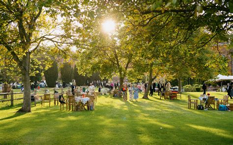 Glyndebourne Picnics Doc