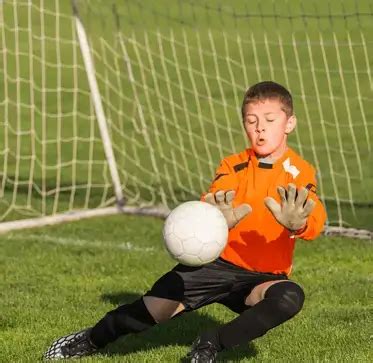 Goalkeeper Shirt Youth: A Comprehensive Guide for Parents and Young Players