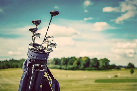 Golfing for Beginners: A Comprehensive Guide to the Greens