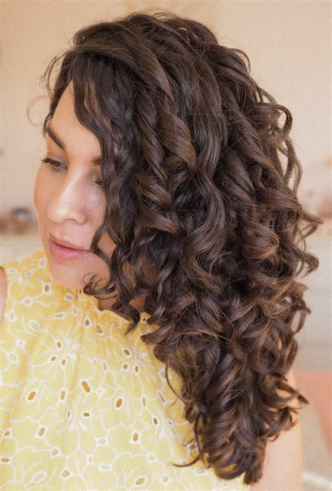 Good Curly Hair Mousse: Your Guide to Voluminous, Defined Curls