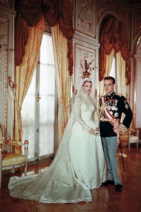 Grace Kelly and Prince Rainier of Monaco's Wedding Dress (1956)