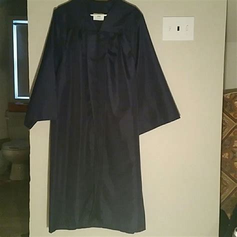 Graduation Gown Ironing: A Comprehensive Guide to a Perfect Appearance