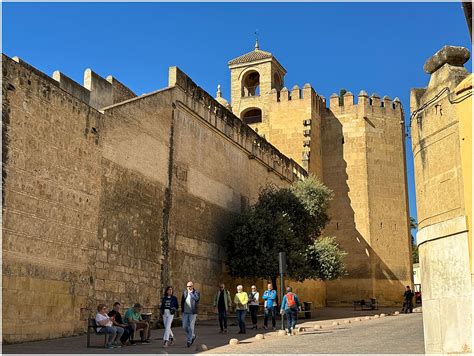 Granada vs Córdoba: Dos Joyas de Andalucía