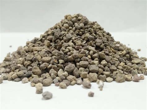 Granulated Bentonite: The Wonder Mineral with 1001 Uses