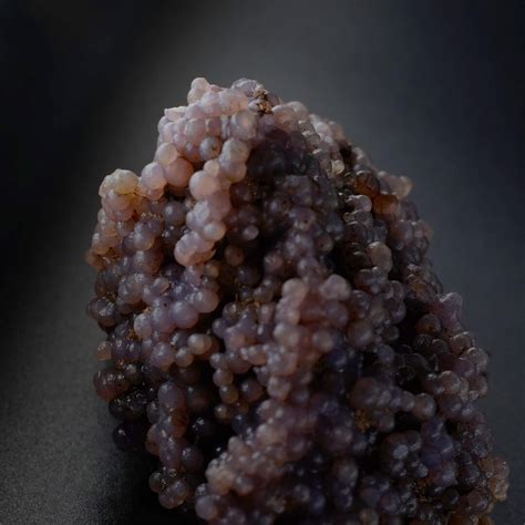 Grape Agate: A Geological Wonder