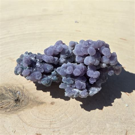 Grape Agate Cluster: 101 Essential Info for Collectors and Jewelers