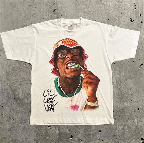 Graphic Tees: The Epitome of Hip-Hop Style and Culture