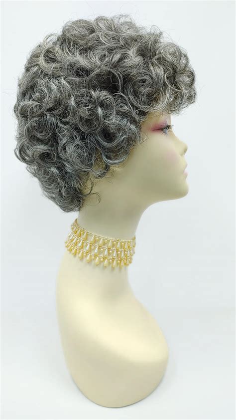 Gray Short Curly Synthetic Wig: A Stylish Transformation