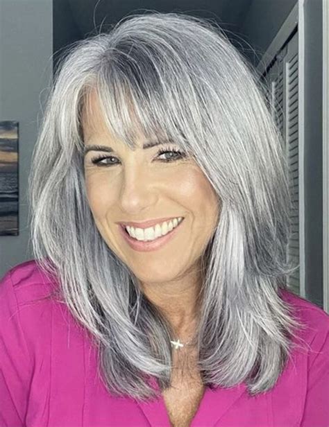 Gray Wigs: Long Hair Styles to Turn Heads