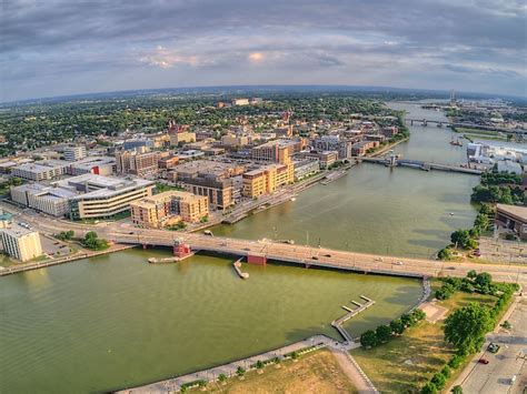 Green Bay WI Gay Bars: A Comprehensive Guide to Experience