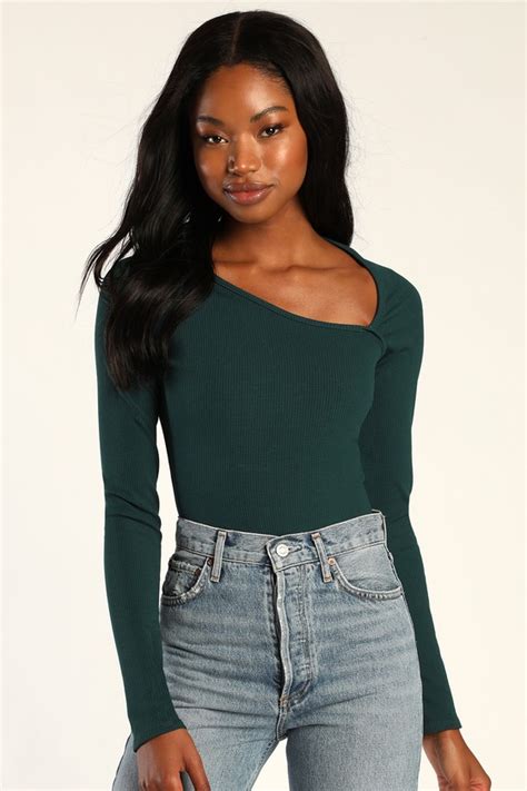 Green Bodysuit: