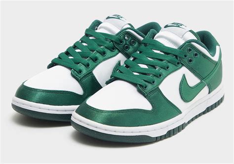 Green Low Dunks