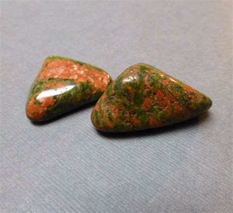 Green and Orange Stone: The Perfect Gemstone for All Occasions